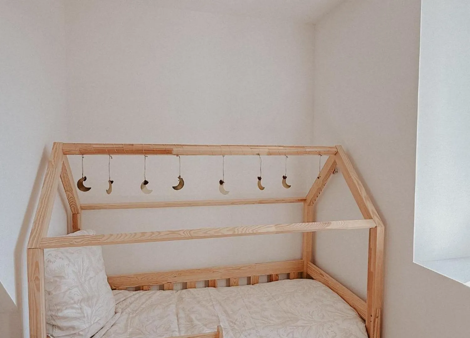 Holiday home Charmante Maison En Pierres, Sejour A La Ferme Saint-Georges-d'Esperanche