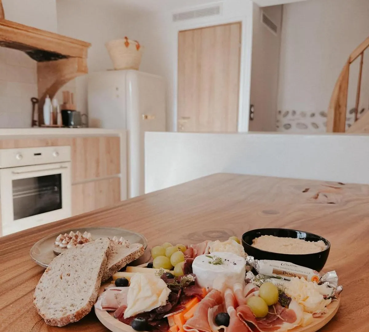 Charmante Maison En Pierres, Sejour A La Ferme Saint-Georges-d'Esperanche Holiday home