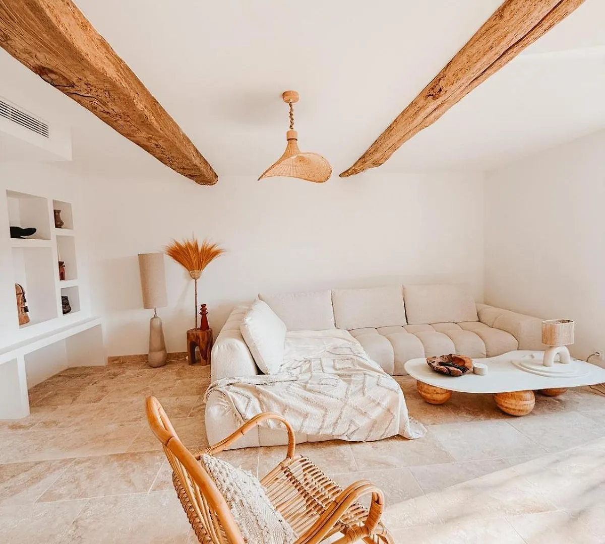 Charmante Maison En Pierres, Sejour A La Ferme Saint-Georges-d'Esperanche Holiday home